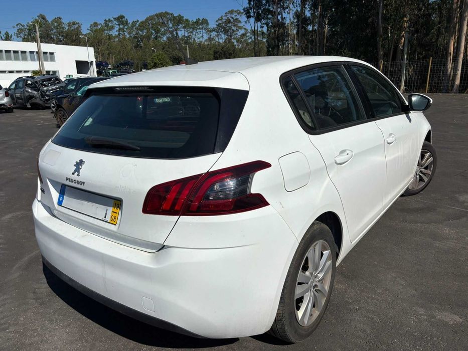 Peugeot 308 1.5 BlueHDI