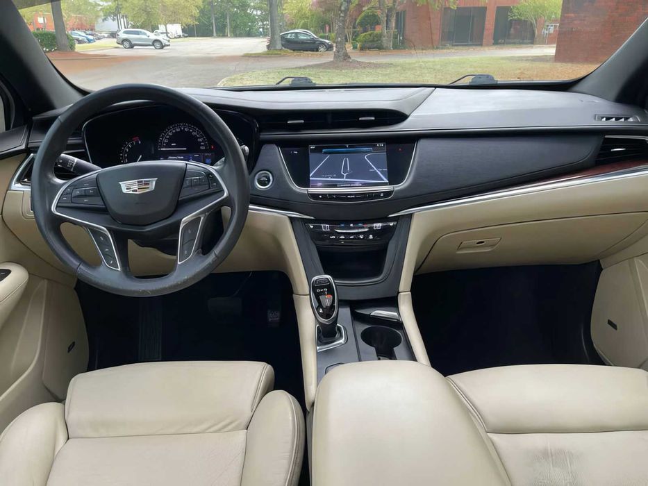 Cadillac XT5      2017