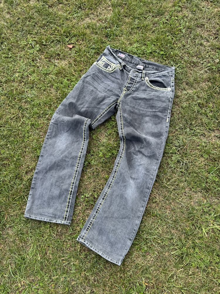 Джинси True Religion