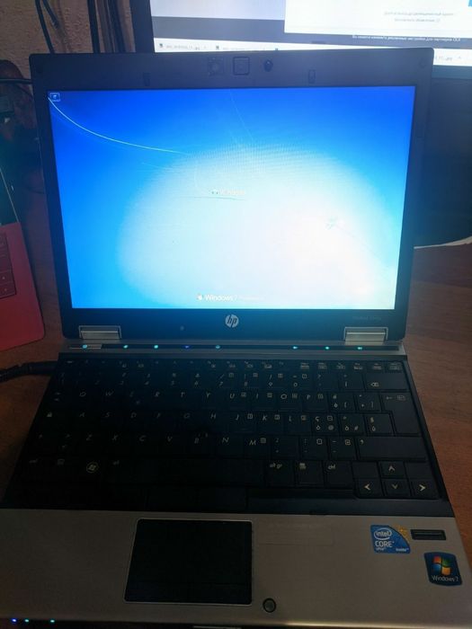 Якісний ноут Intel Core i7 4 ядра, 2 гб озу, 13 дюймів 250 ГБ