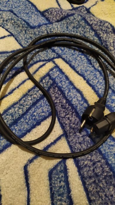 Кабель живлення ПК