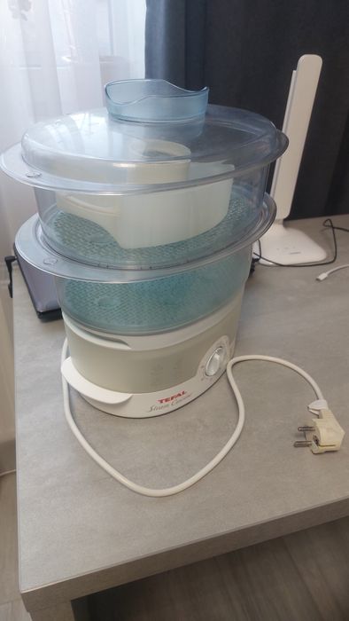 Продам пароварку Tefal
