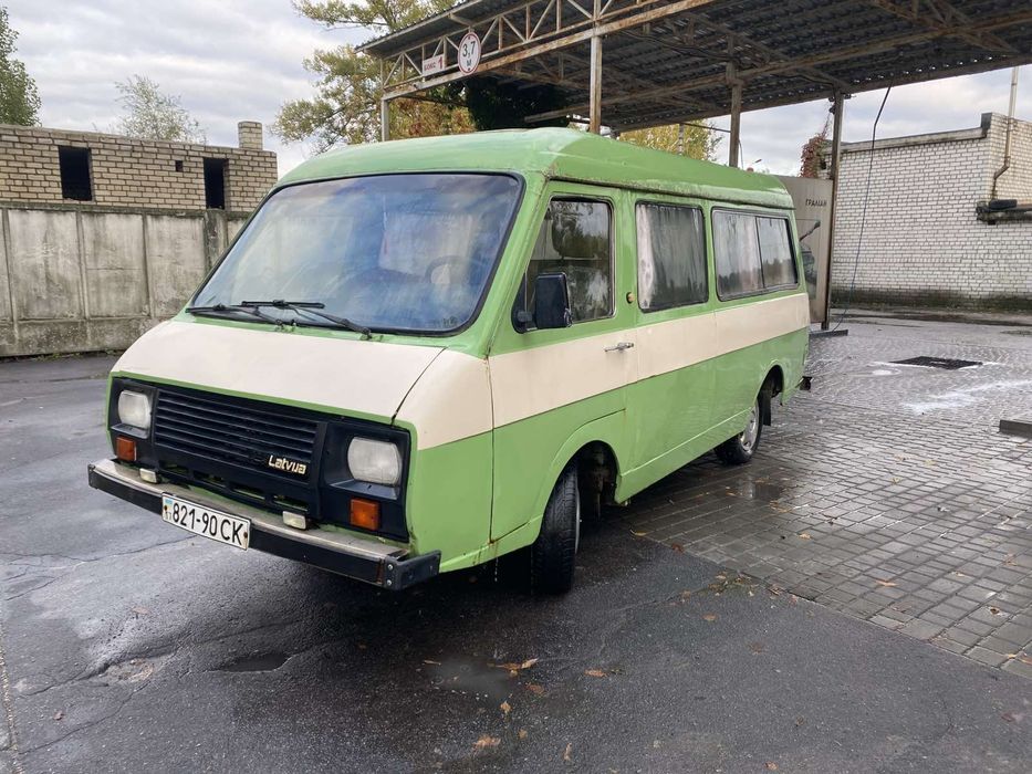 Мікроавтобус пасажир РАФ , на ходу, на ГАЗу, з документами порядок