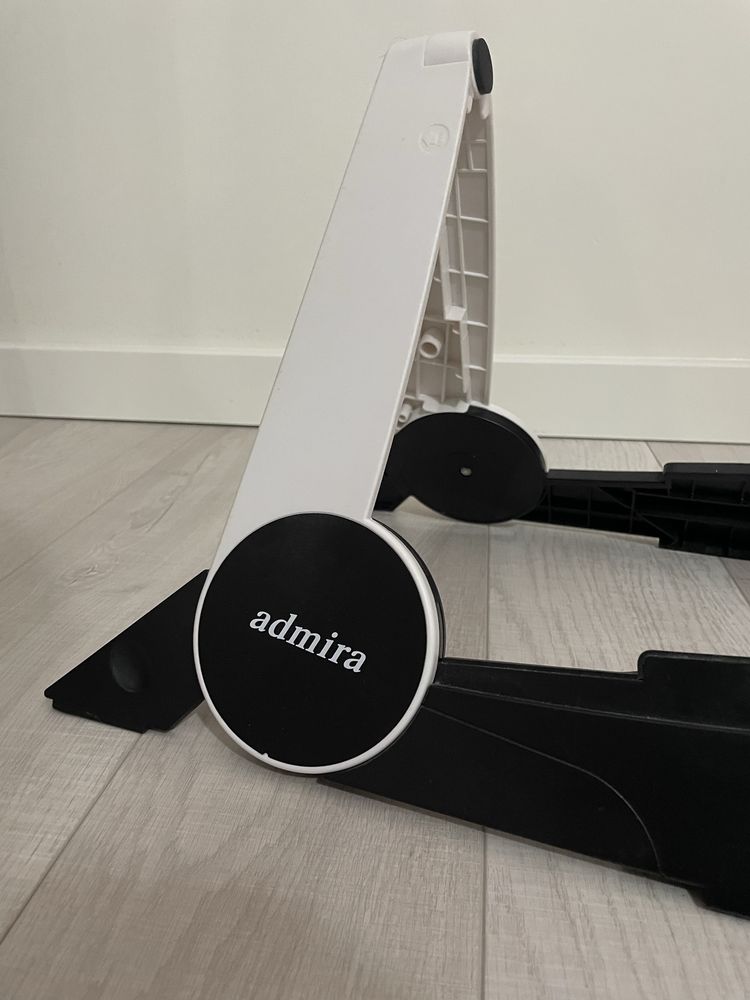 Suporte para guitarra ADMIRA