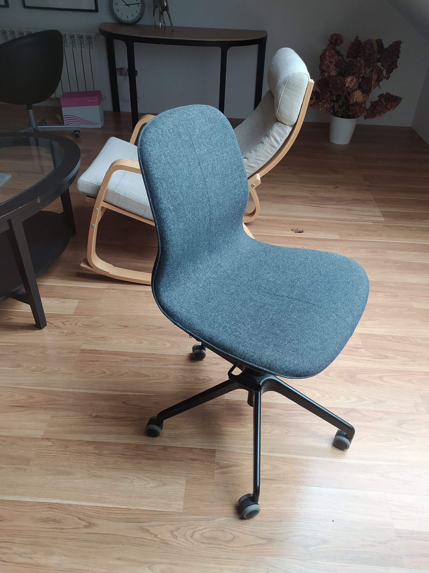 krzesło ikea langfiall