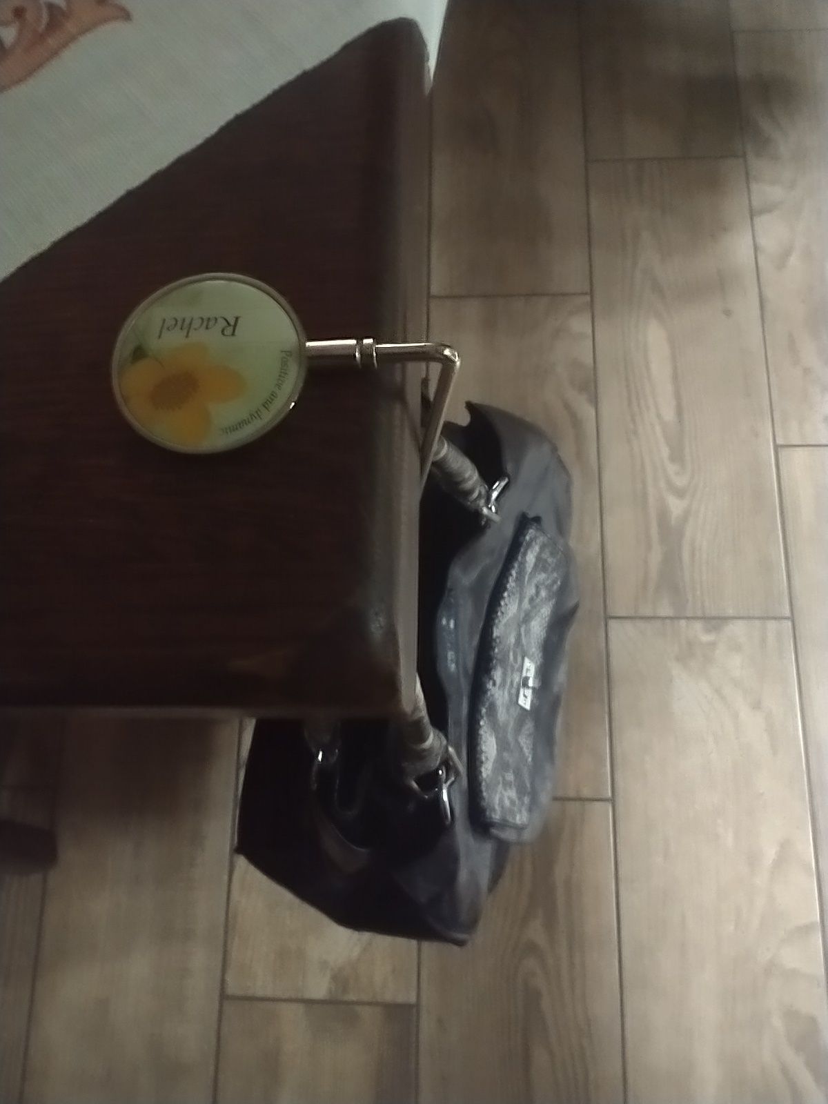 Wieszak na torebkę