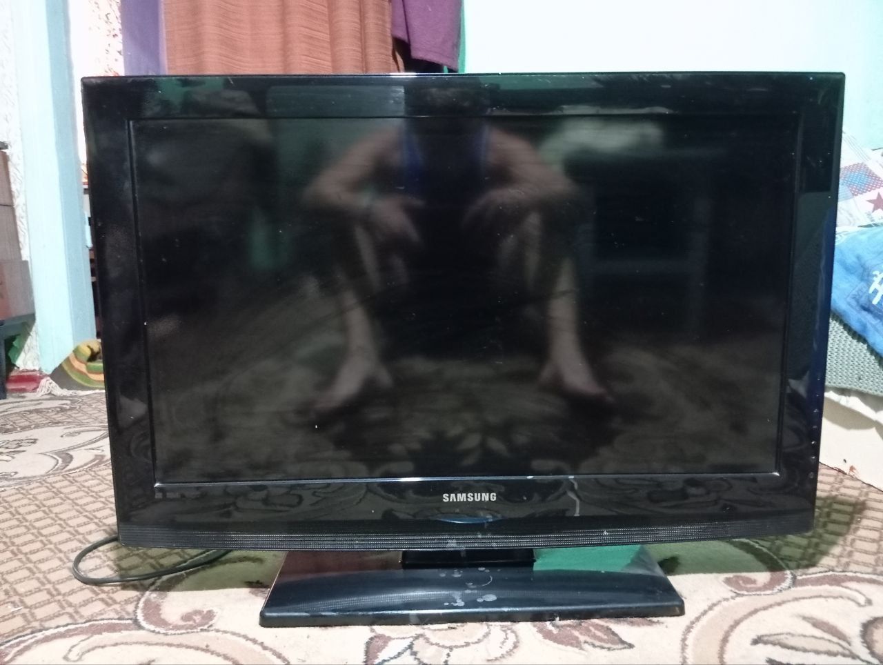 Телевизор Самсунг