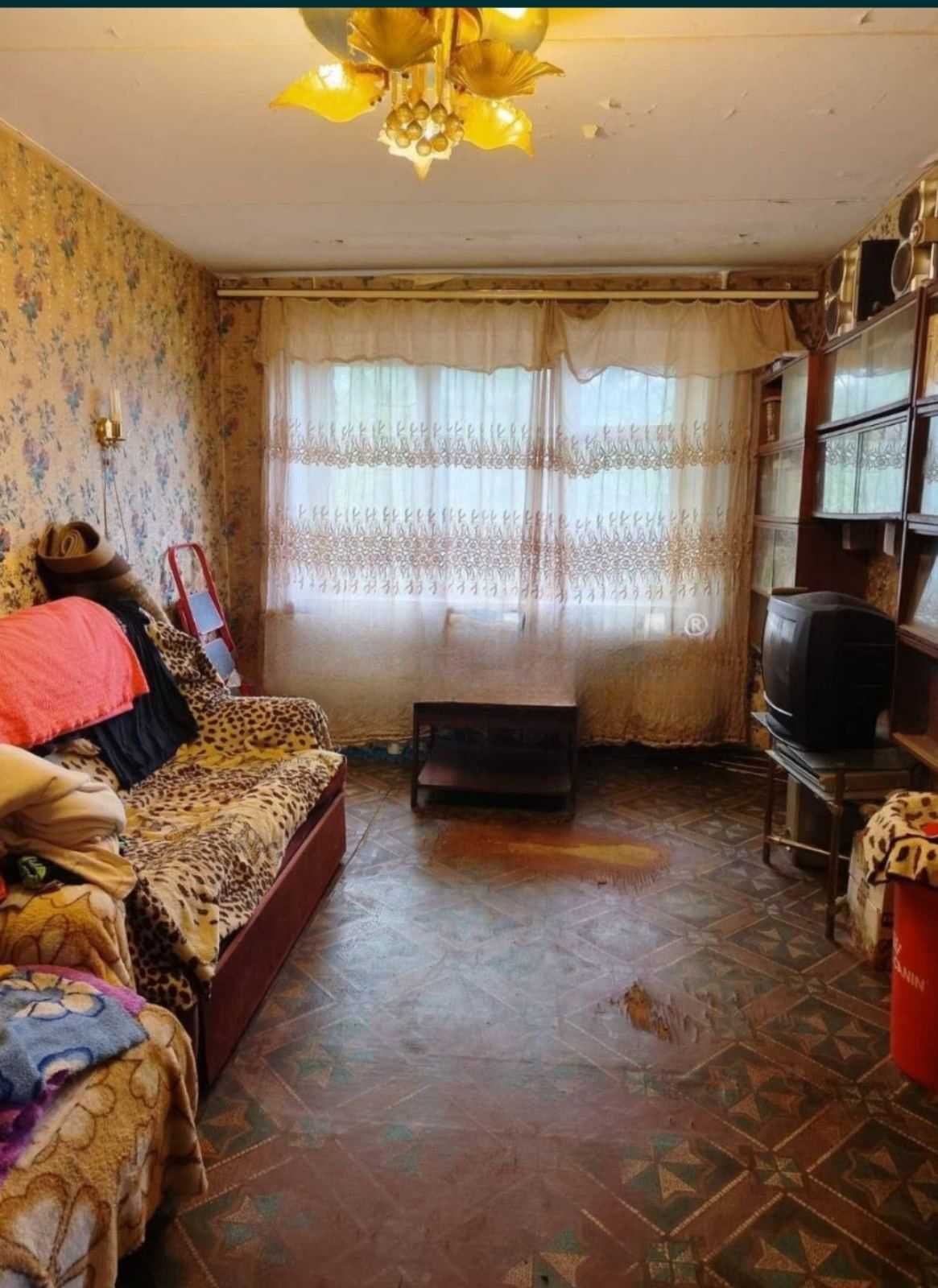 Продається 2-кімнатна квартира на селищі Котовського