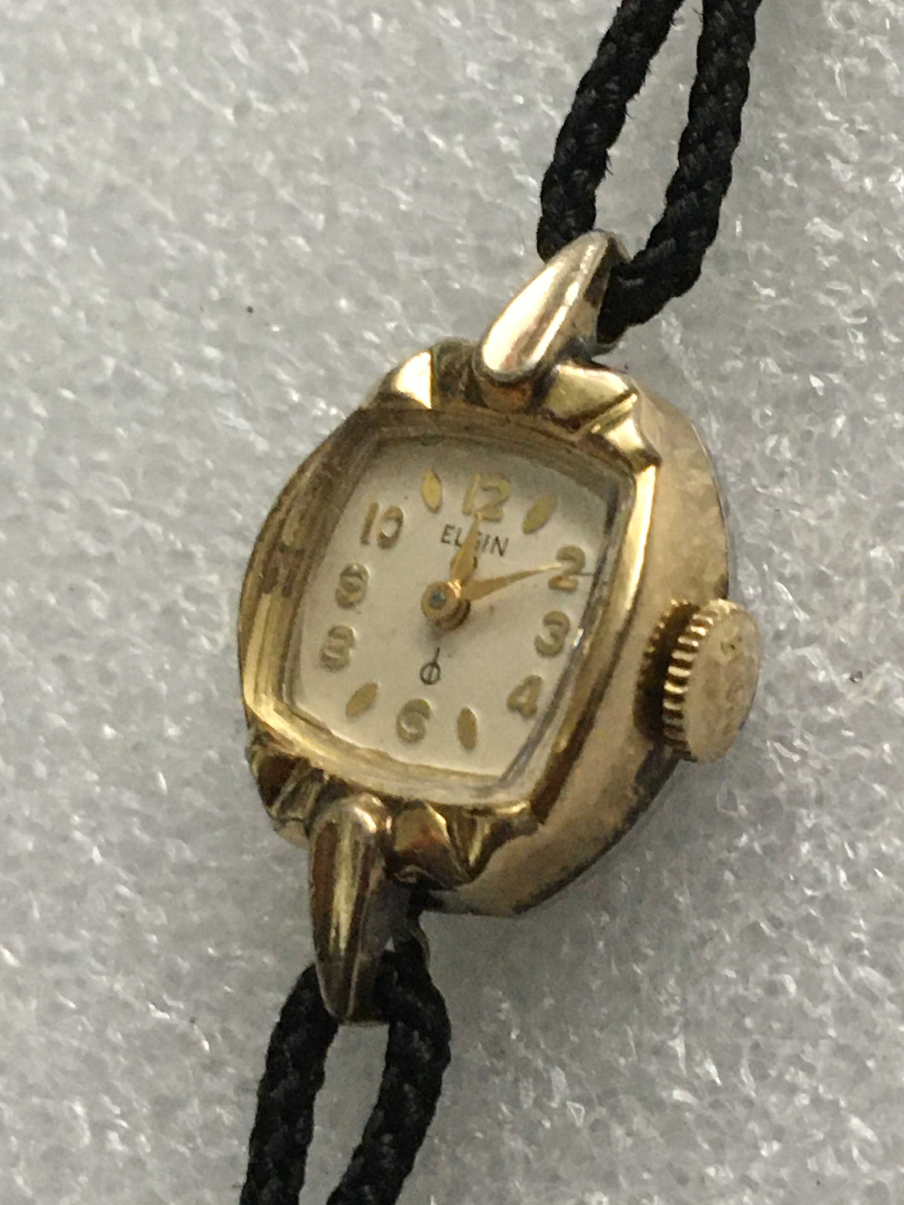 Kolekcjonerski zegarek damski mechaniczny ELGIN 832 19j złocony