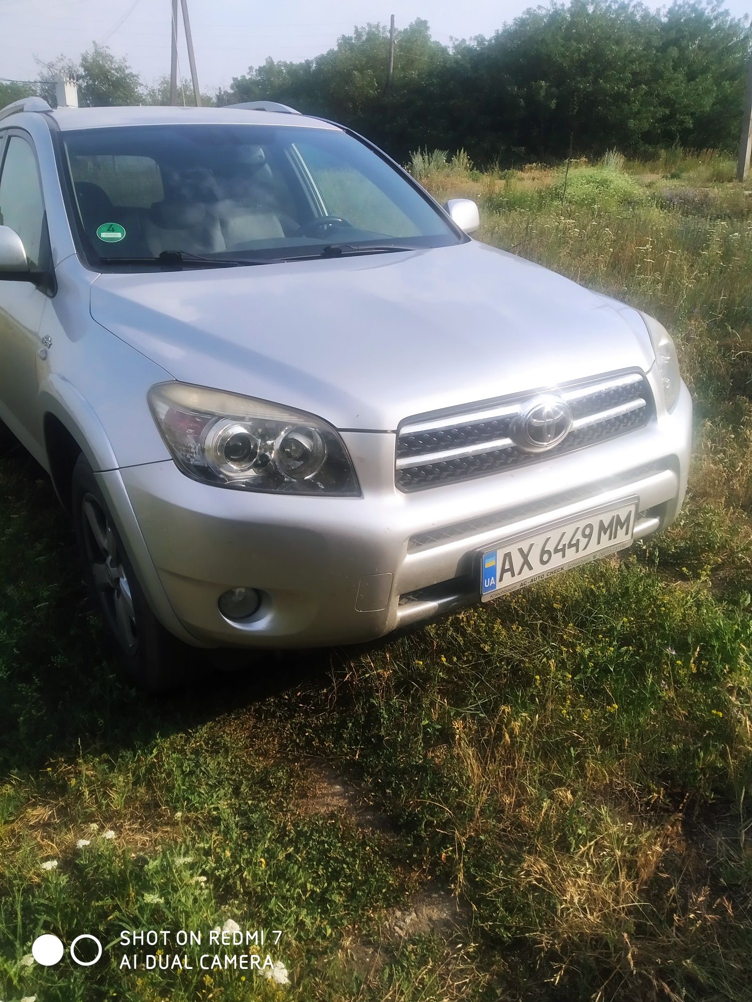 продам тойота RAV 4