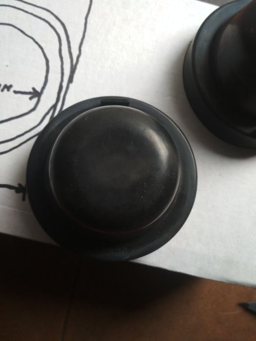 Заглушка на фару