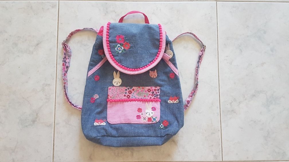 OFERTA PORTES - Mochila de Ganga com Coelhinhos da Angels Accessorize