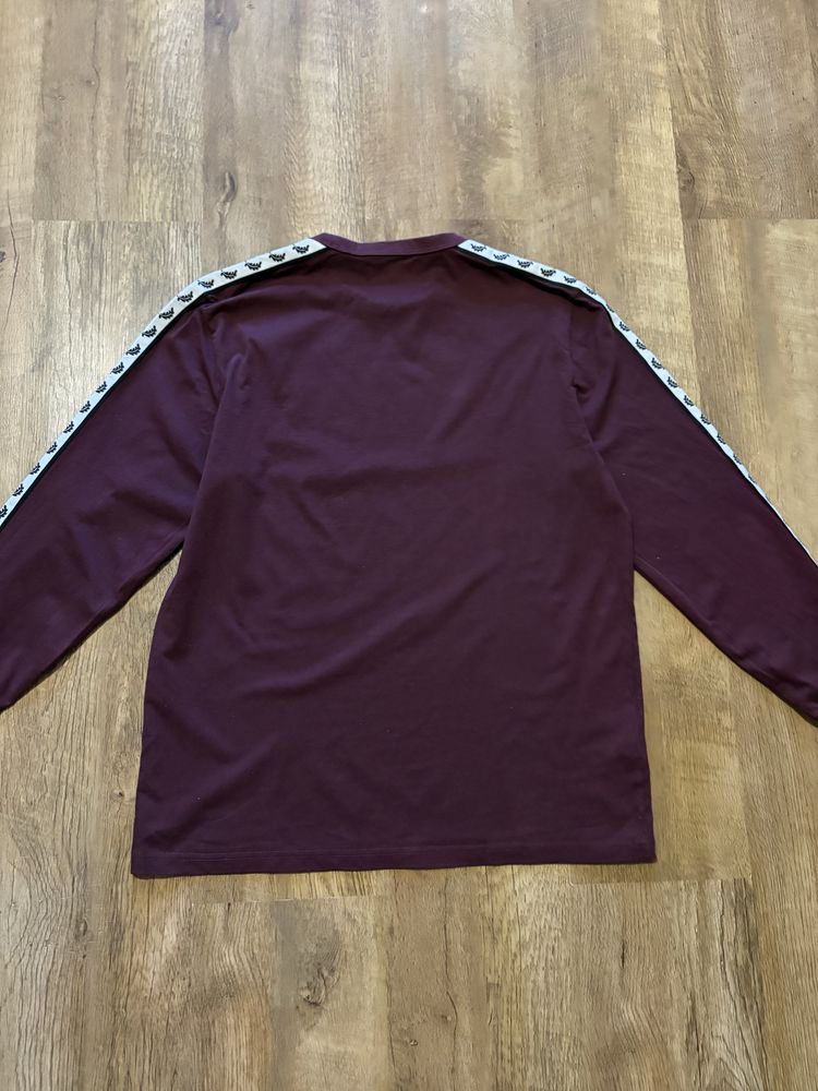 Лонг слів Fred Perry розмір M Хороший стан 9,5/10 як нова!