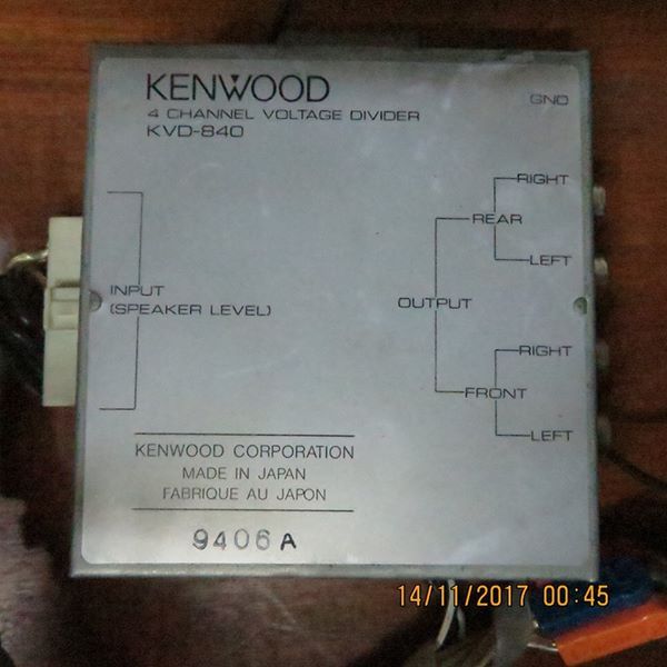 AMPLIFICADOR Macrom + divider Kenwood