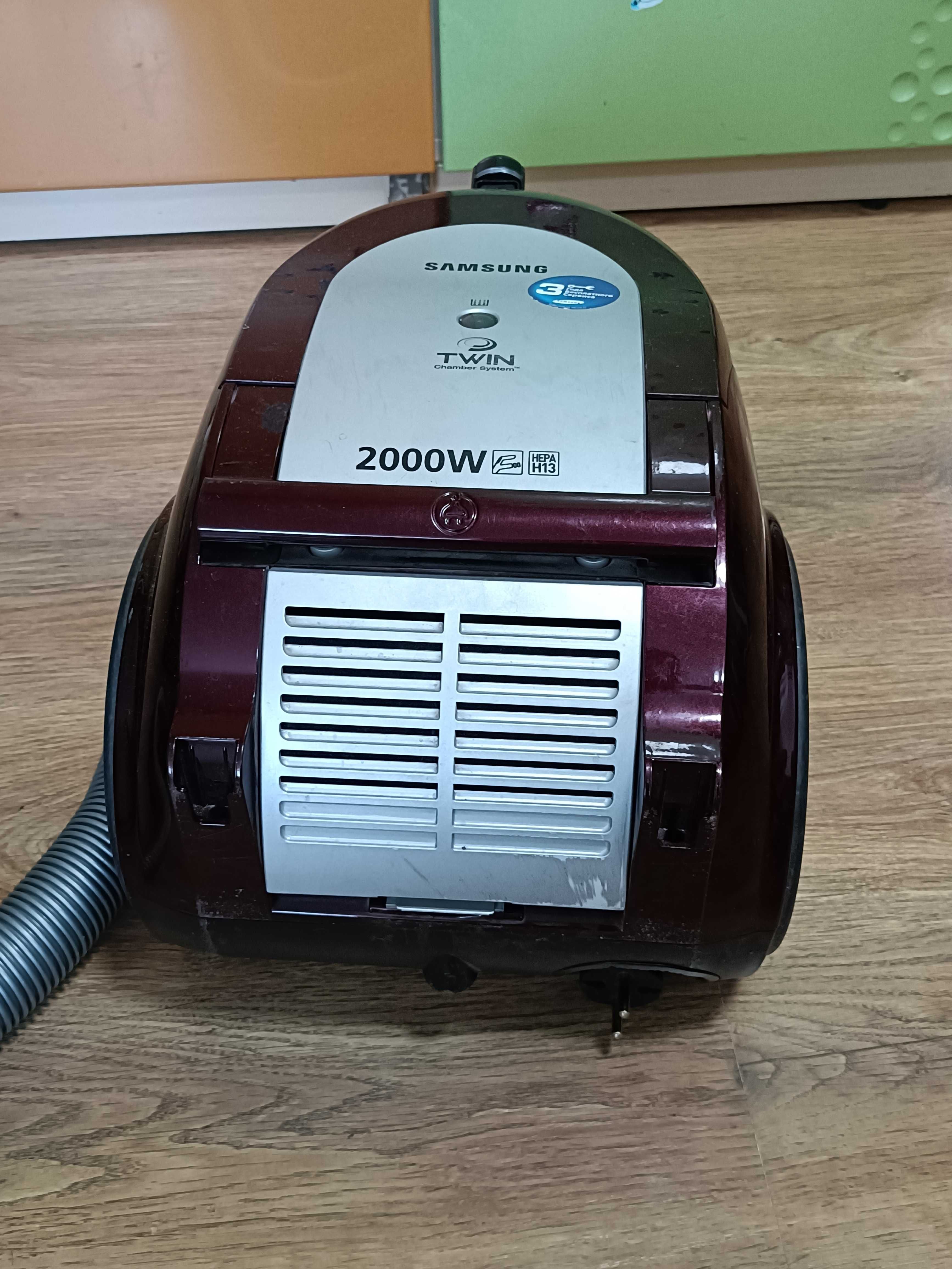 Пилосос Samsung twin 2000w