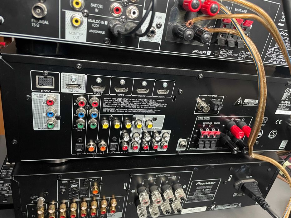 ресивер Yamaha HTR-3064