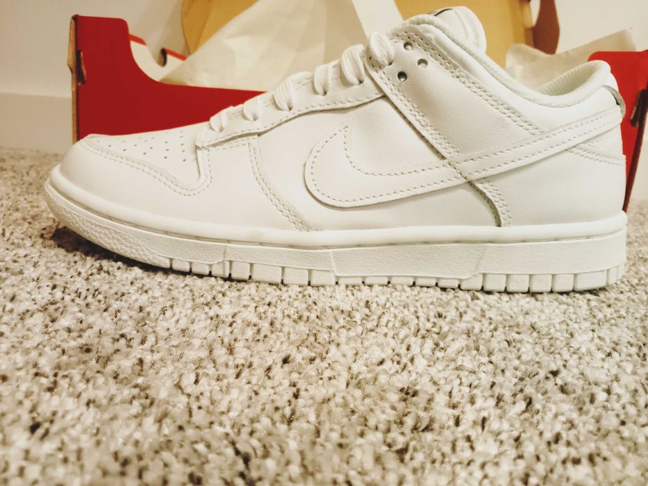 Nike dunk low white