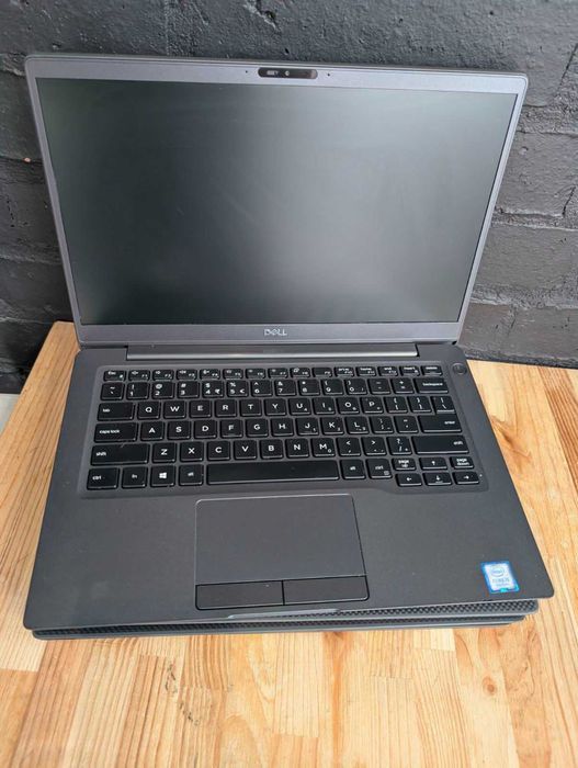 Шикарні ноутбуки для дому та роботи Ноутбук Dell Latitude 7300 є 20 шт
