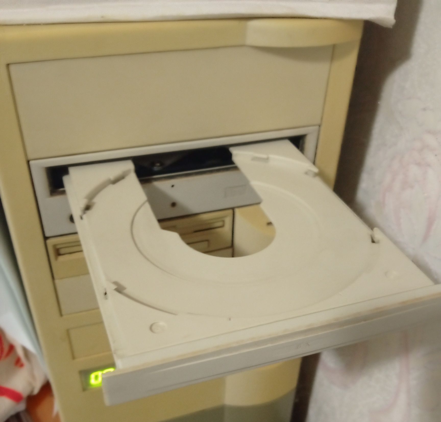 ПК 90-х: системный блок, монитор, клавиатура, принтер все рабочее