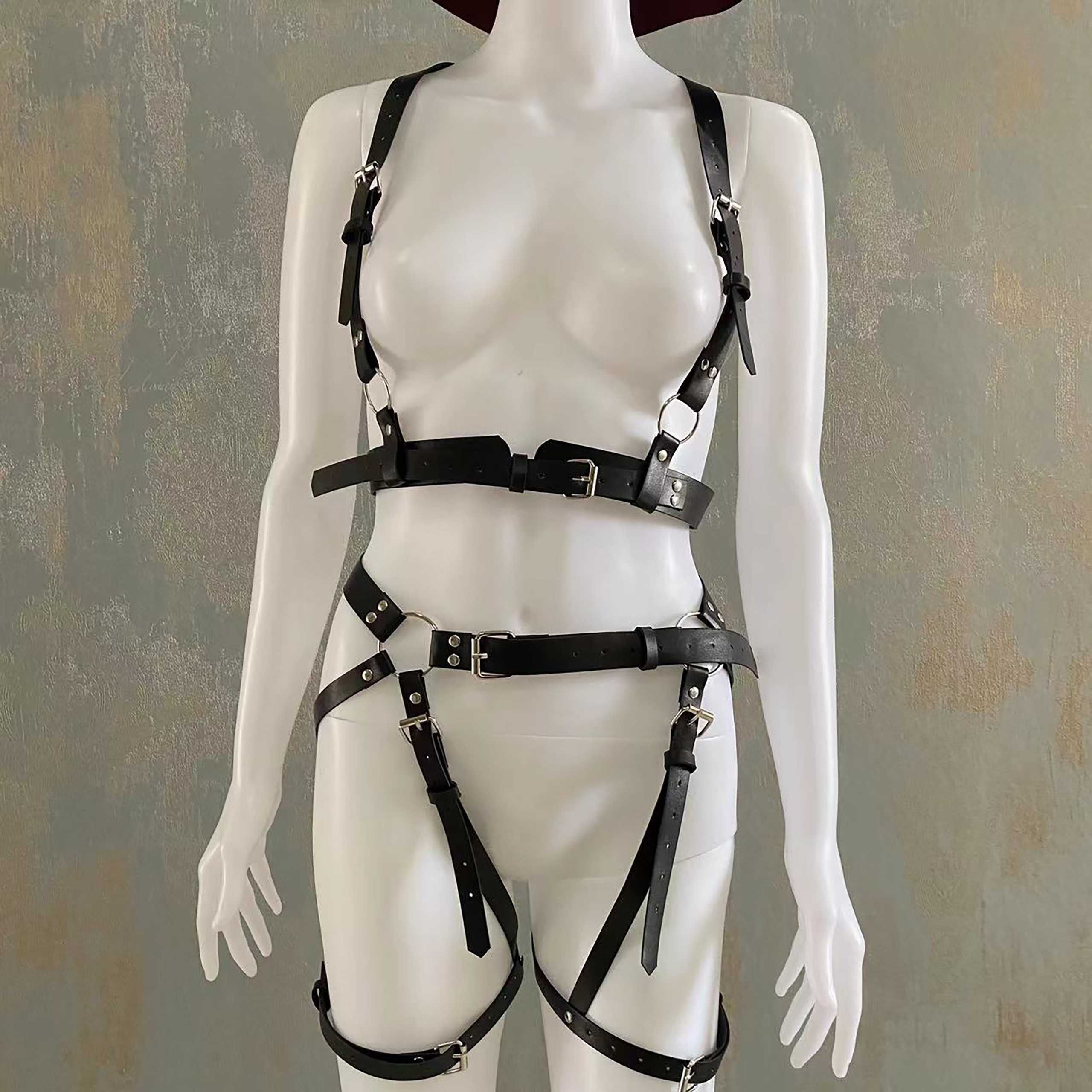Bielizna Uprząż Harness Damski Komplet do Łóżka Paski na Pupę Uda