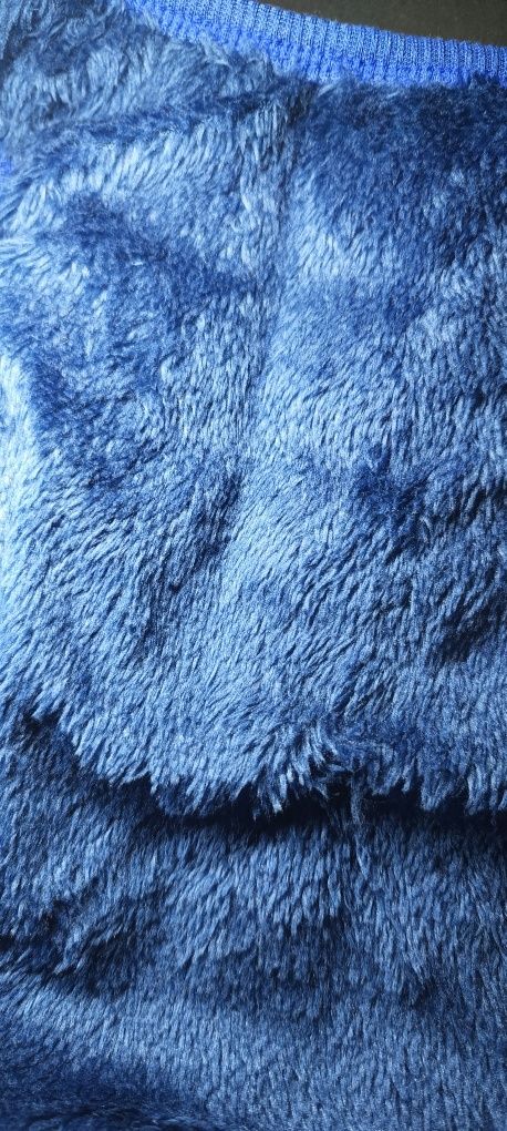 Kurtka/ bezrękawnik dla psa w kolorze niebieskim z futerkiem