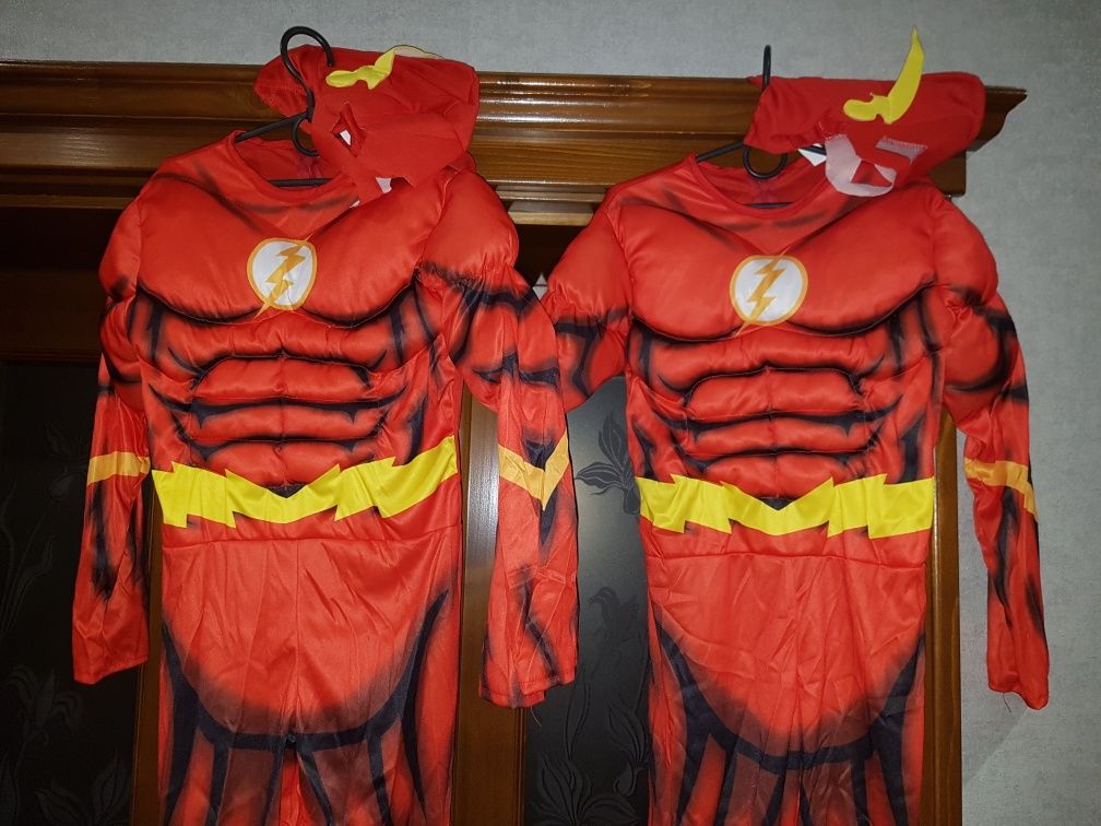 Детские костюмы Героя комиксов DC Флеш +маска,на рост от 100 до 135см.