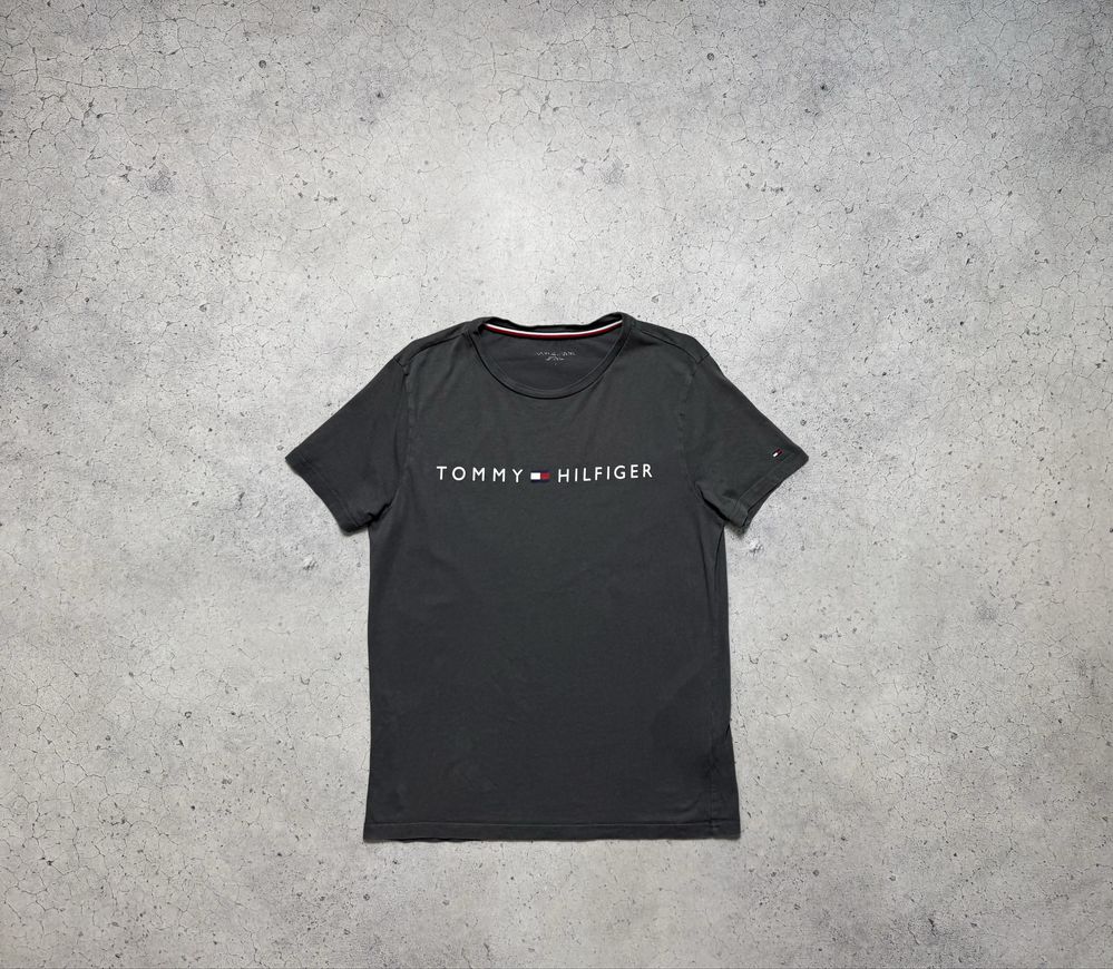 Мужская Футболка Tommy Hilfiger С Большим Логотипом Оригинал S-M
