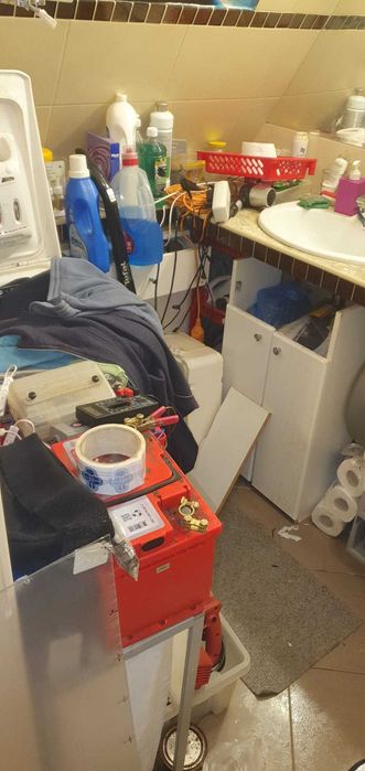 Sprzątanie opróżnianie mieszkań piwnic strychów po zgonach wywóz mebli