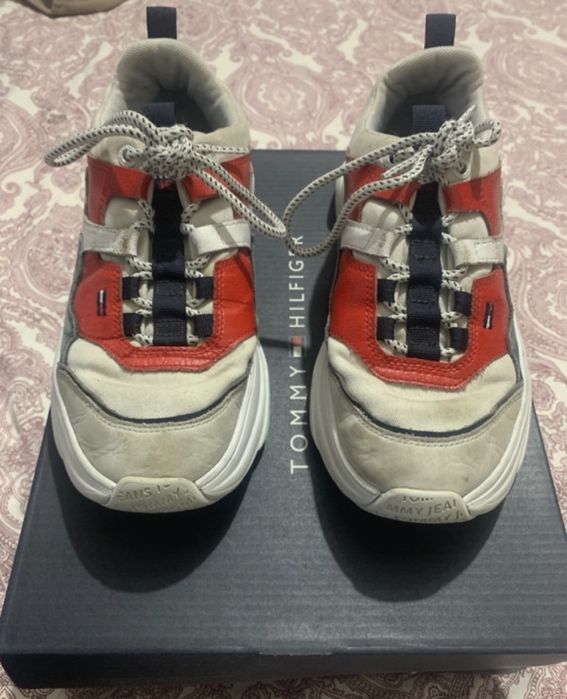 Sapatilhas mulher “Tommy Hilfiger” tamanho 37 vermelho/azul escuro