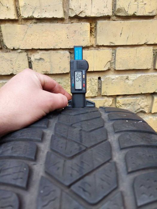 Шини б/у 225 45 R18 Pirelli Winter Sottozero 3