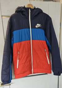 Jesień / zima kurtka pikowana Nike S