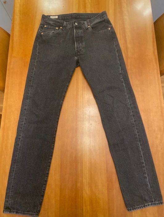 Calças Levi's 501 W32L34, número 42