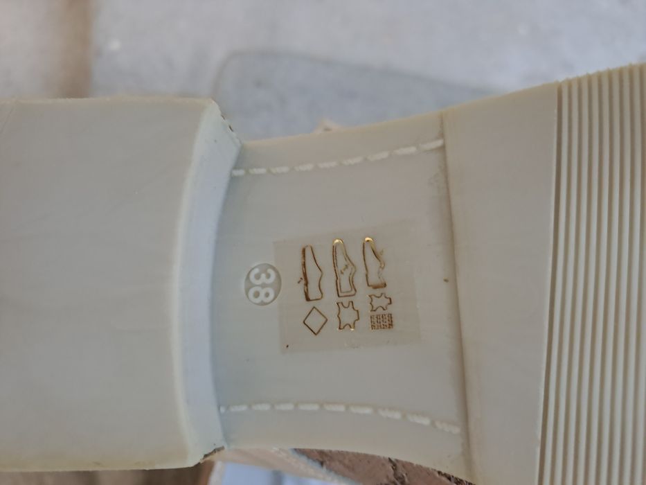Sapatos de senhora