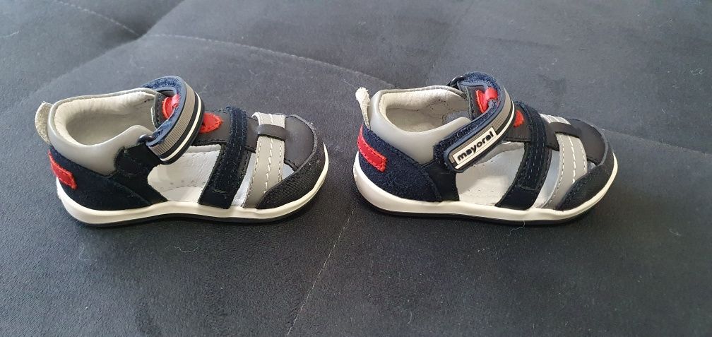 Sandały sportowe buty Mayoral dla niemowlaka pierwsze butki