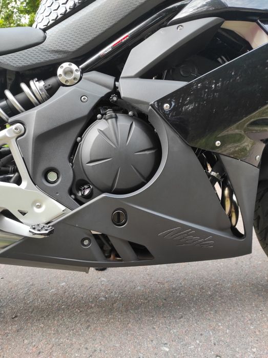 Kawasaki ninja 400R 2010 р.