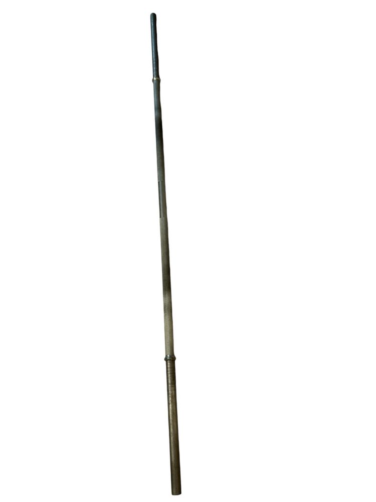 Siłownia obciążenia, atlas, ławka, gryf, hantle, kettlebell