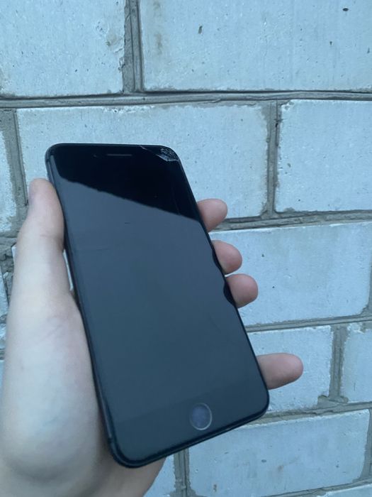 Iphone 8+ Plus під відновлення