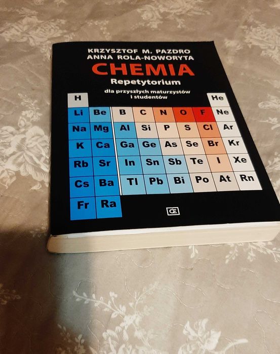 Repetytorium z chemii dla maturzystów K.Pazdro, A.Rola-Noworyta