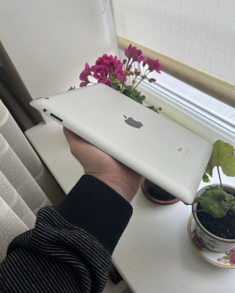 iPad 4 покоління 16 Гб