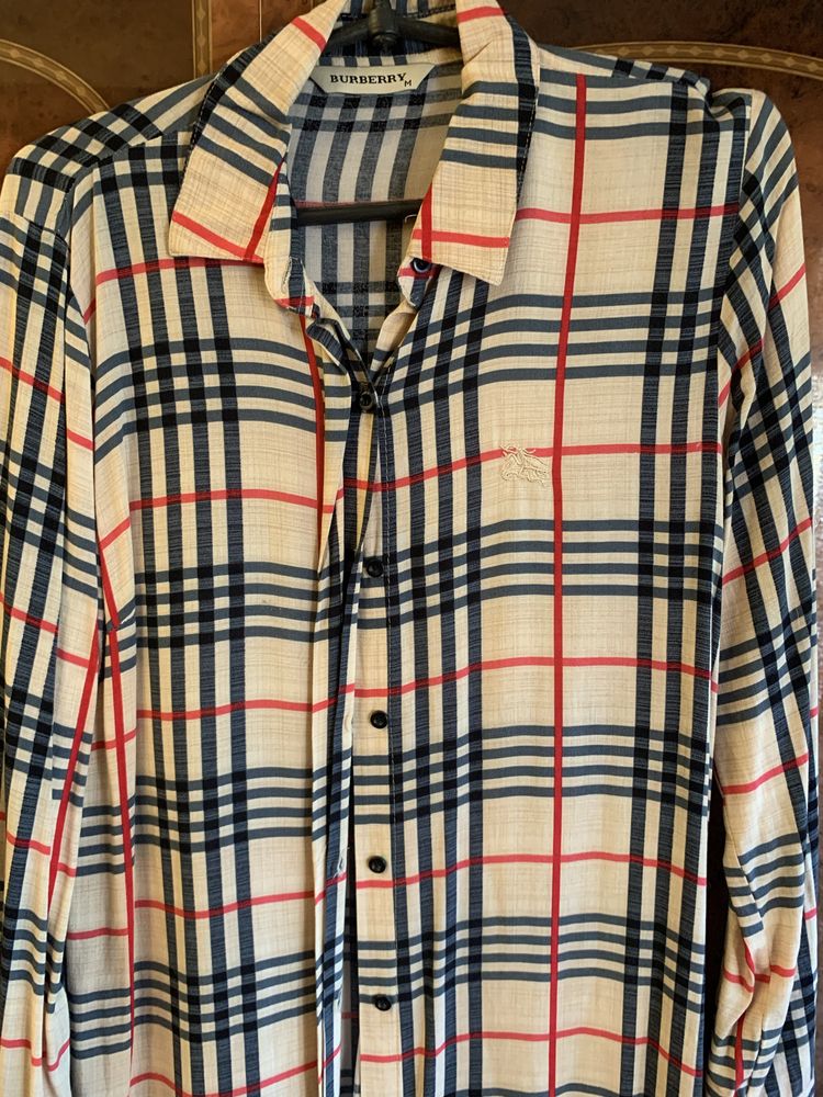 Продам платье-рубашку Burberry