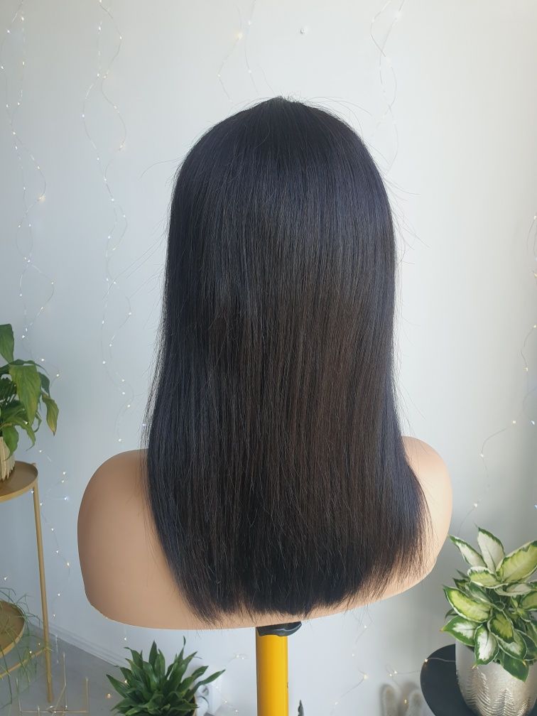 Peruka z włosów naturalnych w 100% Megan czarna lace front