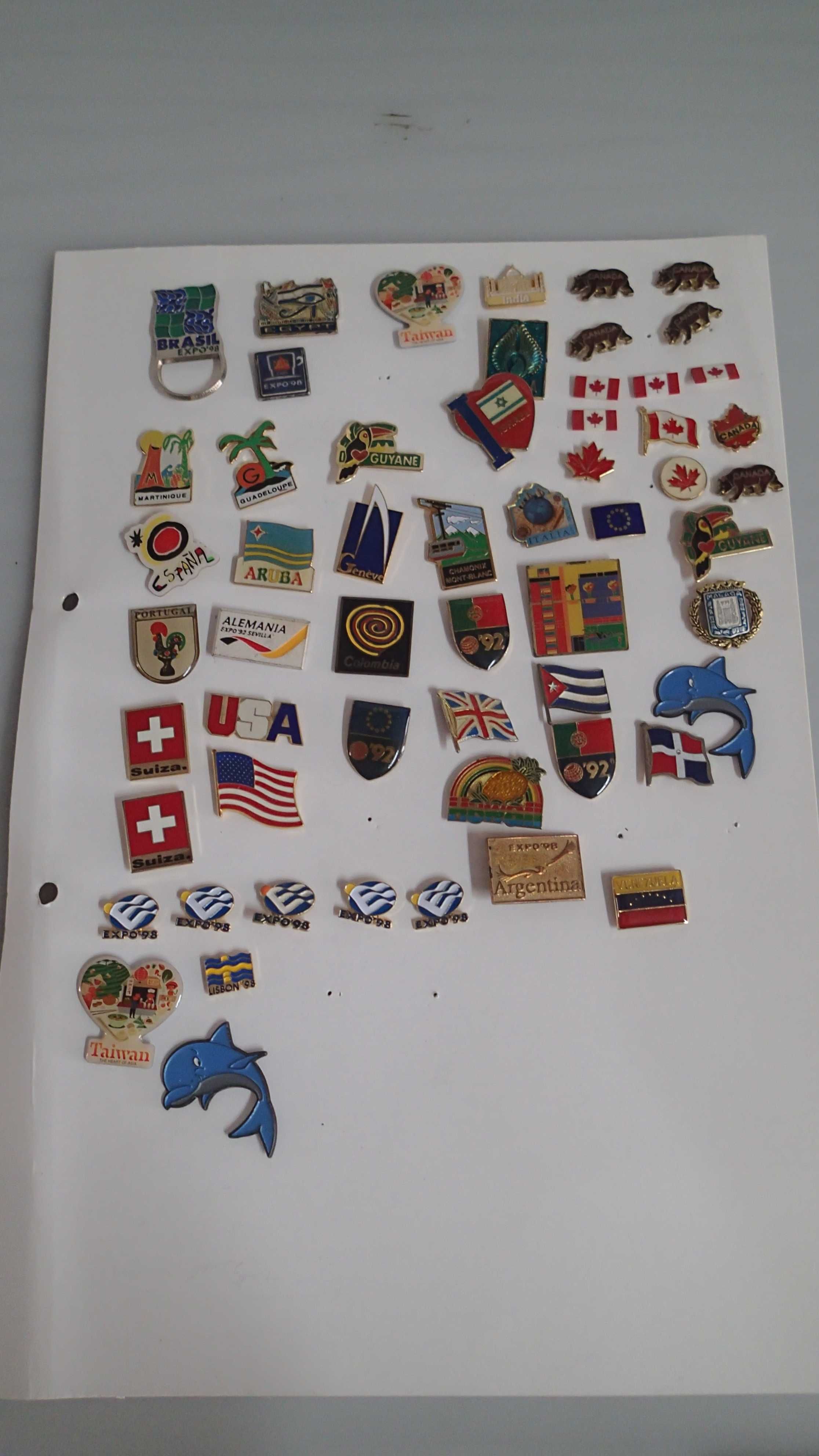 Pins da Expo 92,98 e Paises, Bebidas , Delta Café e Musica