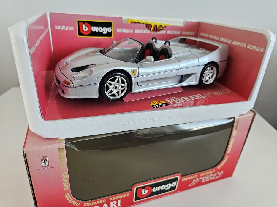 Burago skala 1:18 3372 Ferrari F50 1995 kabriolet srebrny mode