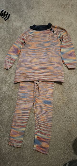 Komplet sweterkowy dla dziewczynki