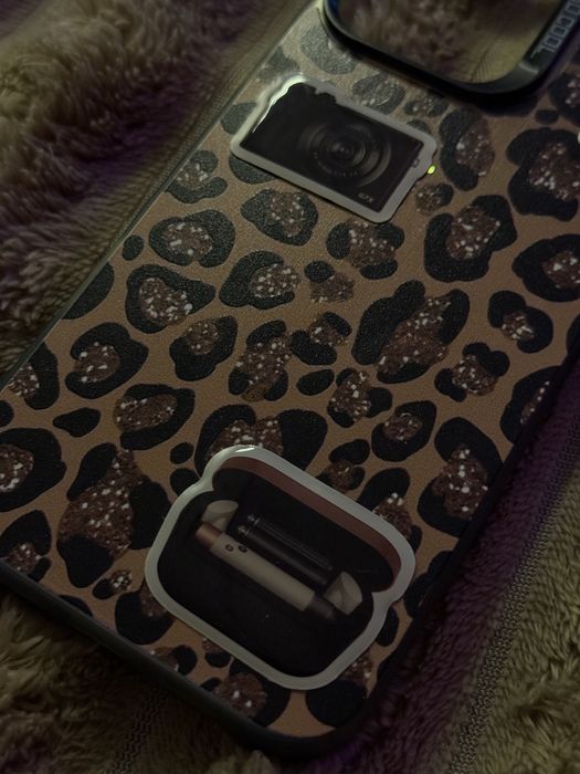 Чехол на 16 pro max