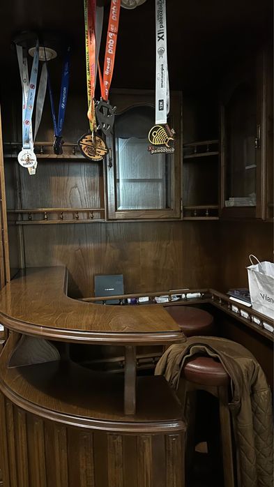 Movel bar sala com bancos