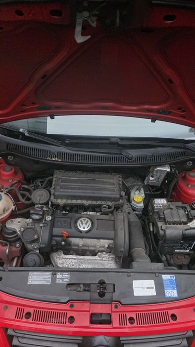 Volkswagen cross polo 1.6mpi sprowadzony