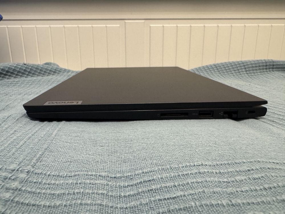 Lenovo K4e-ACL. AMD Ryzen 16 gb Ram. 512Gb SSD