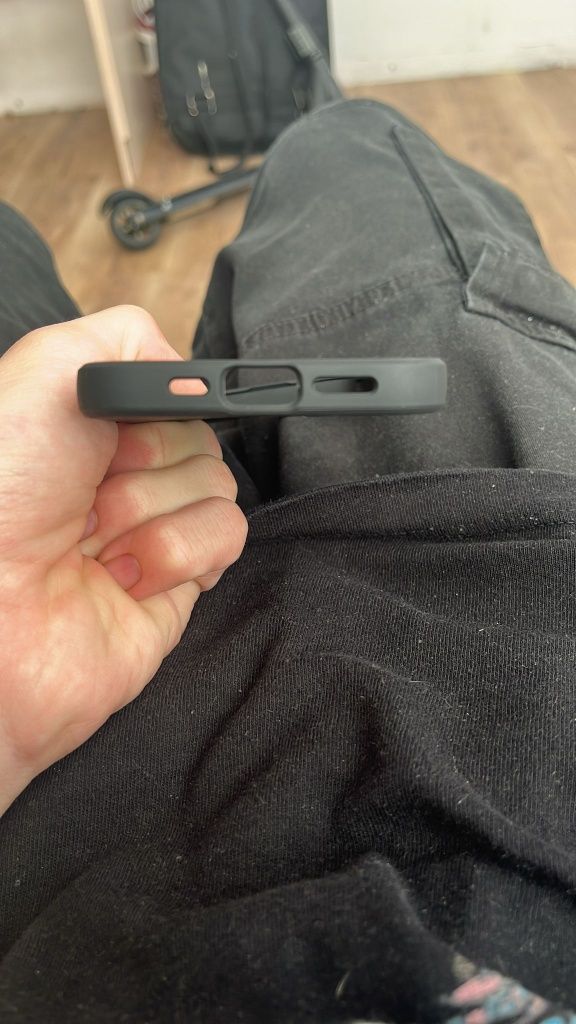 Etui spigen iphone 13