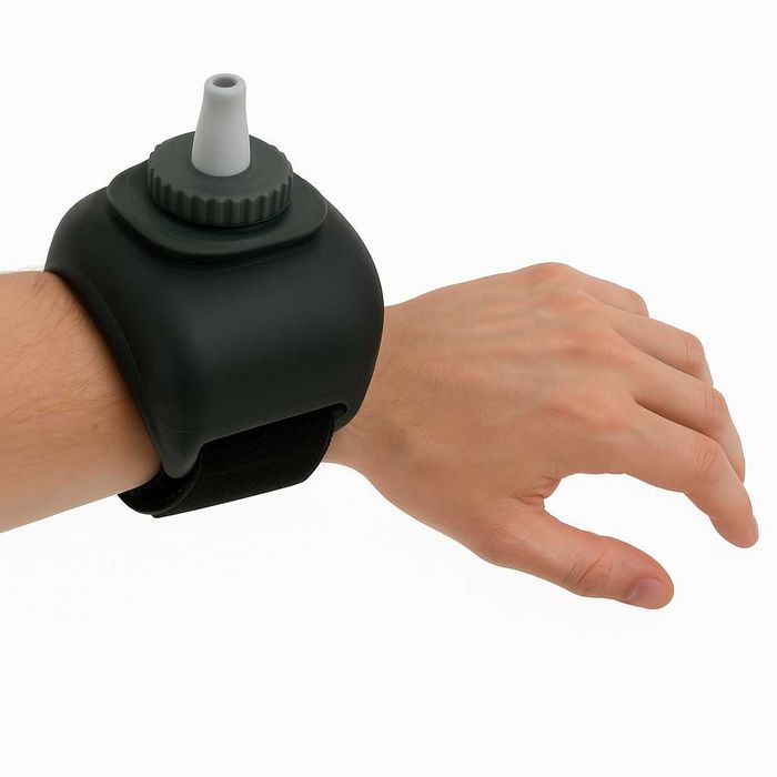 Bidon na nadgarstek, trzy kolory, 200ml pojemność, opaska zaciskowa